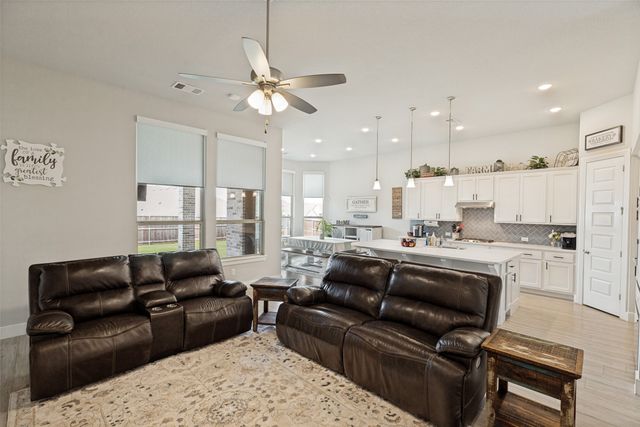 3402 Montgomery Avenue, Melissa, TX 75454