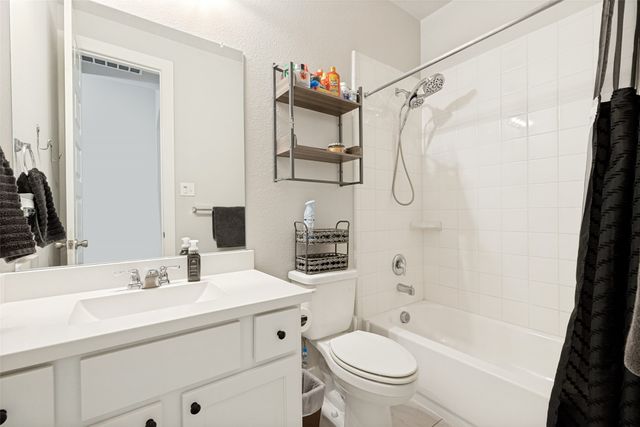3402 Montgomery Avenue, Melissa, TX 75454
