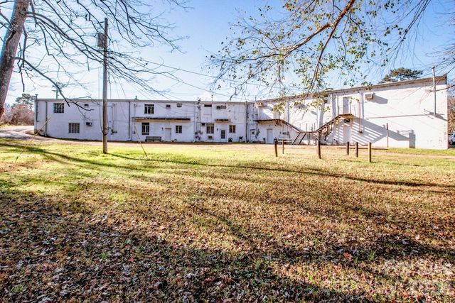 2327 Shelton Avenue, Statesville, NC 28677