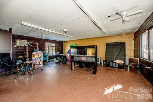 2327 Shelton Avenue, Statesville, NC 28677
