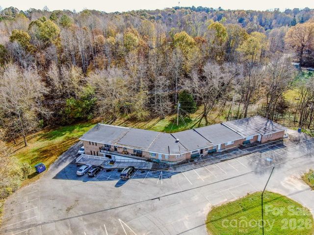 2327 Shelton Avenue, Statesville, NC 28677
