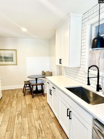 998 Karlaney Avenue, Cayce, SC 29033