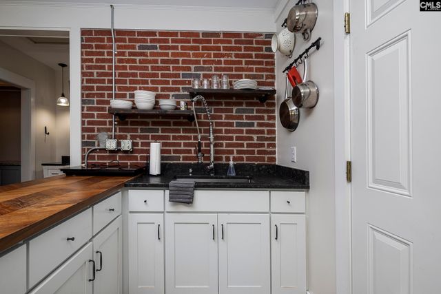 998 Karlaney Avenue, Cayce, SC 29033