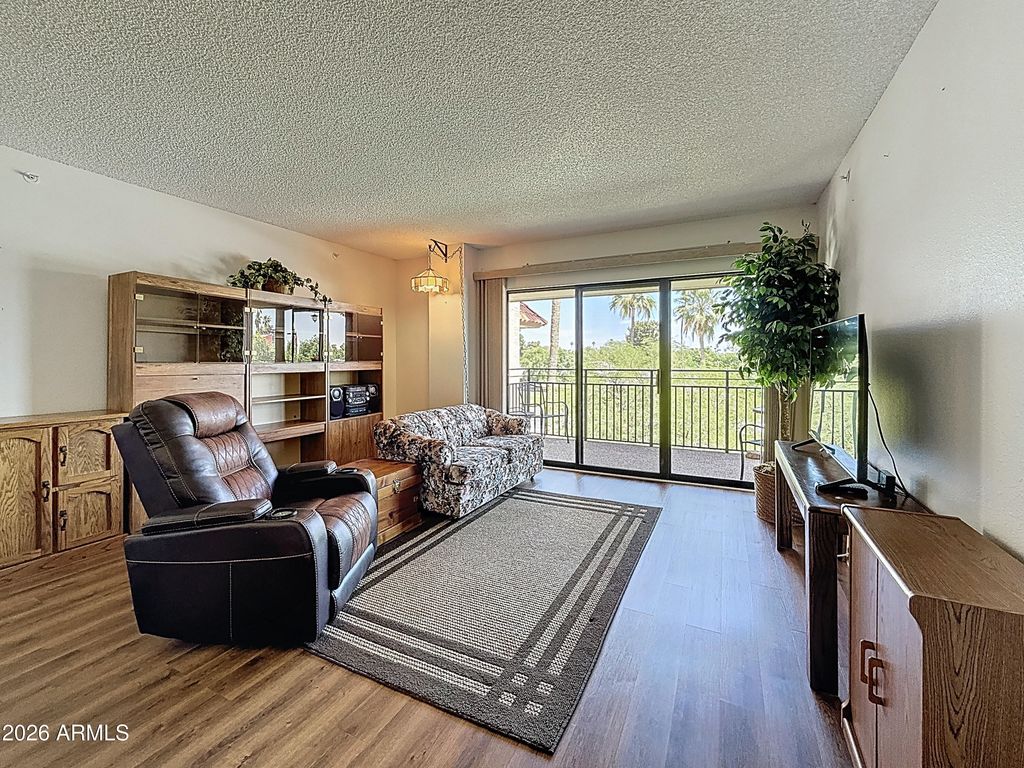 10330 W Thunderbird Boulevard C318, Sun City, AZ 85351 — photo 2