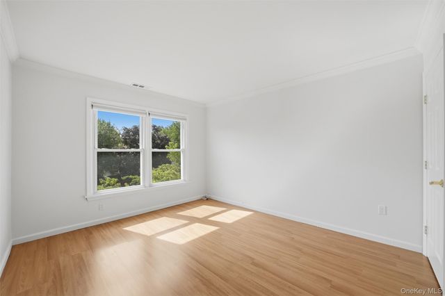 149 Fenimore Road B2, Mamaroneck, NY 10543