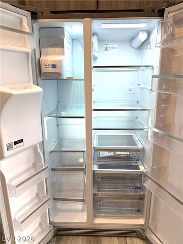 353 East Bonneville Avenue 639, Las Vegas, NV 89101