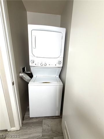 353 East Bonneville Avenue 639, Las Vegas, NV 89101