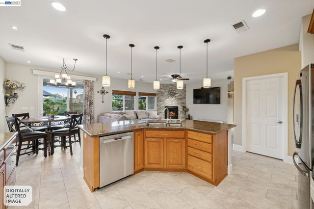 2142 Prestwick Dr, Discovery Bay, CA 94505