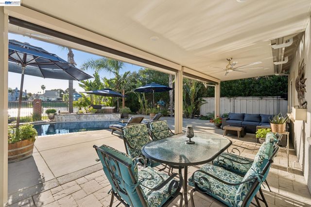 2142 Prestwick Dr, Discovery Bay, CA 94505