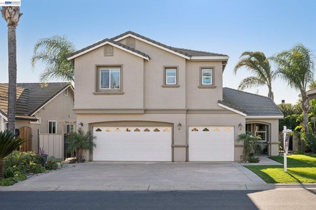 2142 Prestwick Dr, Discovery Bay, CA 94505