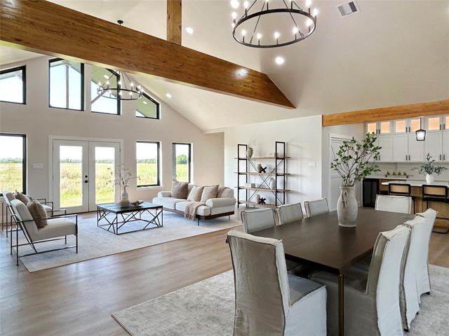 619 Chuckwagon Trail, Angleton, TX 77515