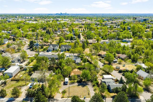 994 Welch Street, Lakewood, CO 80401