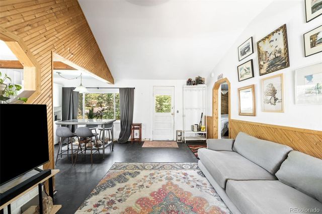 994 Welch Street, Lakewood, CO 80401