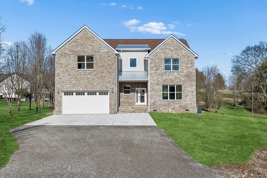 1054 Nichols Cir, E, Gallatin, TN 37066
