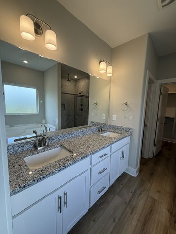 216 Spring House Dr, Manchester, TN 37355