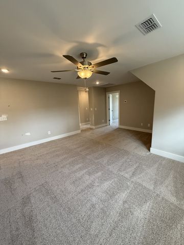 216 Spring House Dr, Manchester, TN 37355