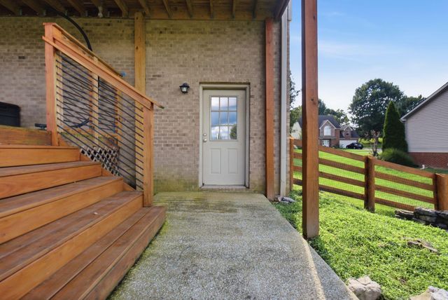 307 General Smith Drive, Richmond, KY 40475