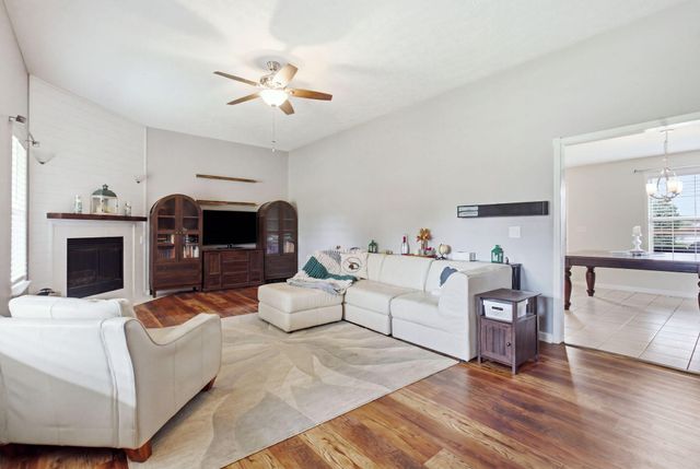 307 General Smith Drive, Richmond, KY 40475