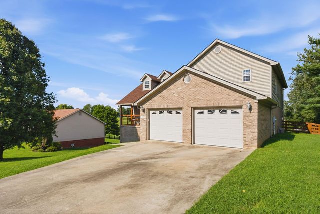 307 General Smith Drive, Richmond, KY 40475