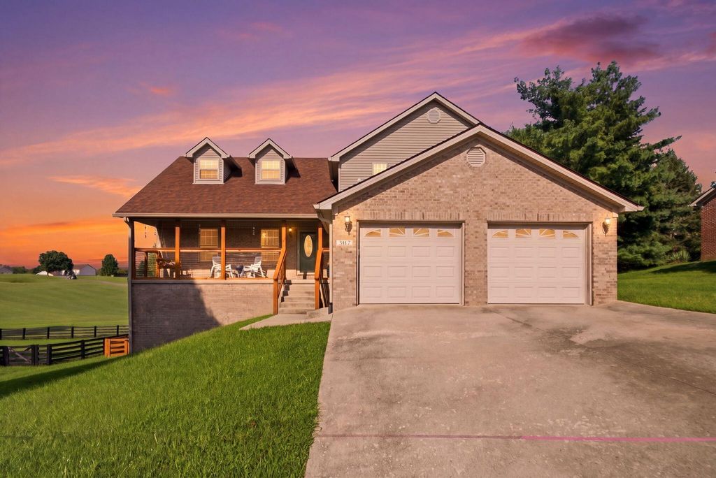 307 General Smith Drive, Richmond, KY 40475