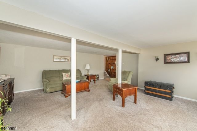 50 Carol Drive, Roxbury Twp., NJ 07876