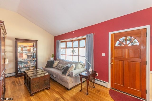 50 Carol Drive, Roxbury Twp., NJ 07876