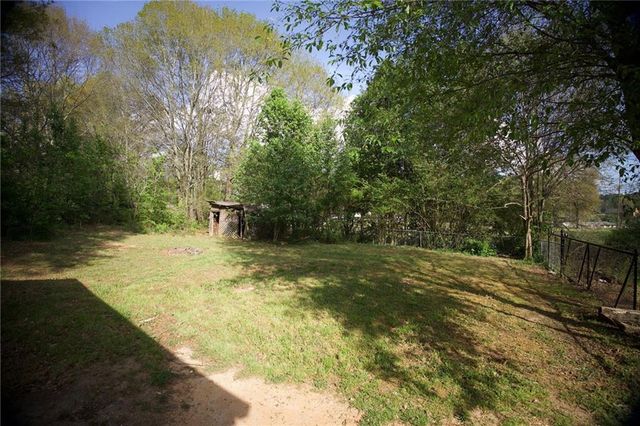 238 Dallas Street, Hiram, GA 30141