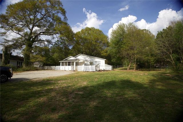 238 Dallas Street, Hiram, GA 30141