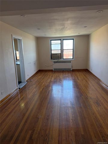 102-18 64th Avenue 6W, Forest Hills, NY 11375
