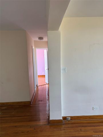 102-18 64th Avenue 6W, Forest Hills, NY 11375