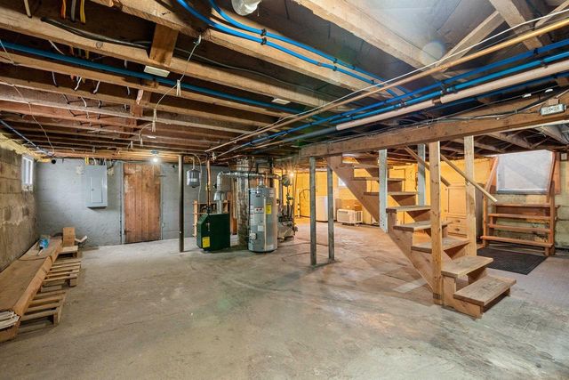 163 SUMMIT STREET, Pulaski, WI 54162