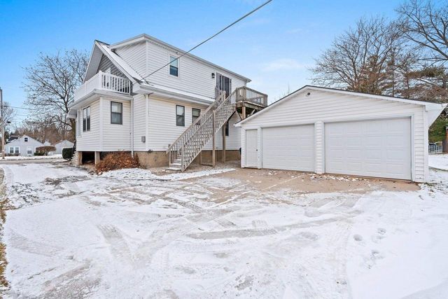 163 SUMMIT STREET, Pulaski, WI 54162