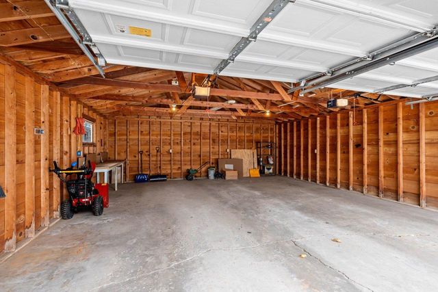 163 SUMMIT STREET, Pulaski, WI 54162