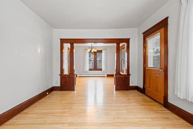 163 SUMMIT STREET, Pulaski, WI 54162