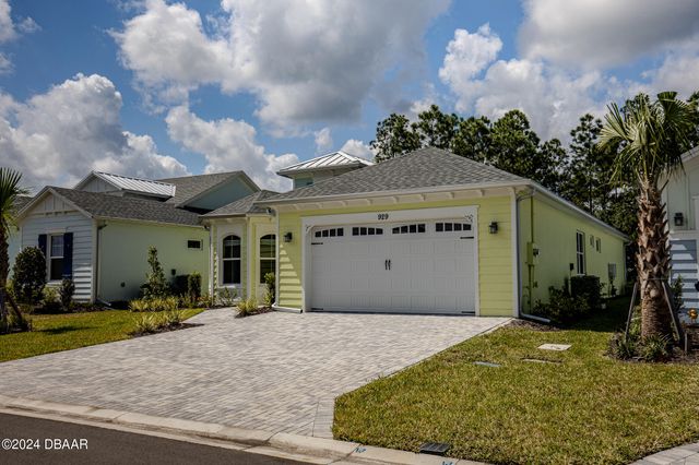 929 Bama Breeze Drive, Daytona Beach, FL 32124