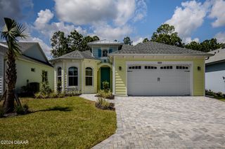 929 Bama Breeze Drive, Daytona Beach, FL 32124