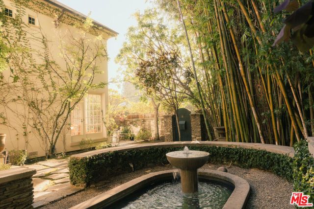 9555 Lime Orchard Road, Beverly Hills, CA 90210