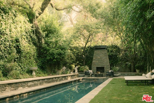 9555 Lime Orchard Road, Beverly Hills, CA 90210