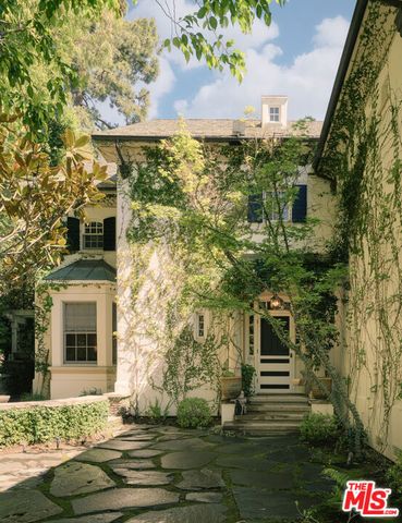 9555 Lime Orchard Road, Beverly Hills, CA 90210