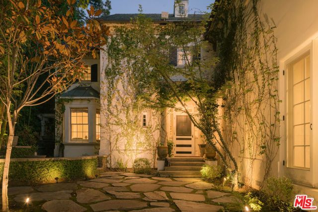 9555 Lime Orchard Road, Beverly Hills, CA 90210