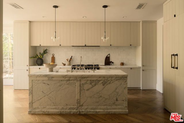 9555 Lime Orchard Road, Beverly Hills, CA 90210