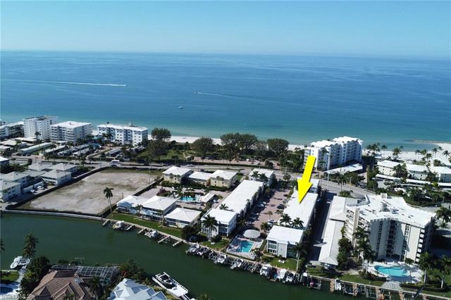 2100 Gulf Shore BLVD N # 113, Naples, FL 34102