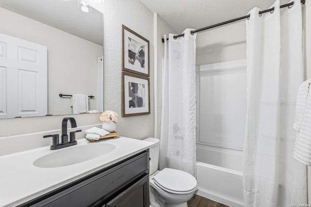 11903 Horse Cyn, San Antonio, TX 78254