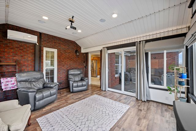 1584 Four Mile Road, Richmond, KY 40475