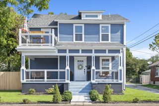 415 East Division Street, Springfield, MO 65803