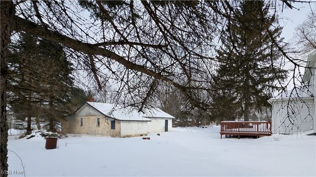 4775 School Street, Conneaut, OH 44030