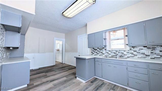 4775 School Street, Conneaut, OH 44030