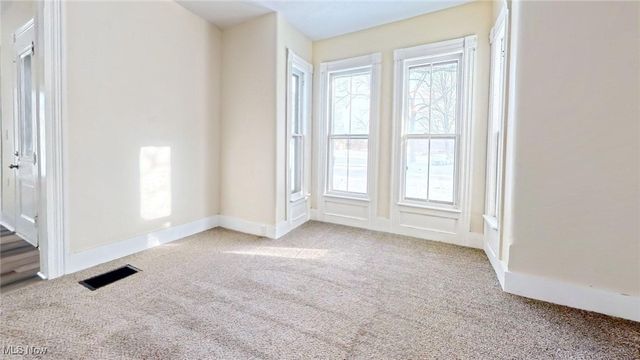 4775 School Street, Conneaut, OH 44030