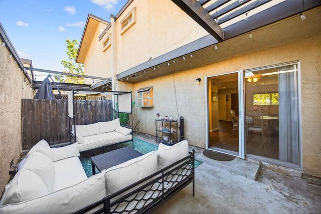 736 N Mollison Ave D, El Cajon, CA 92021