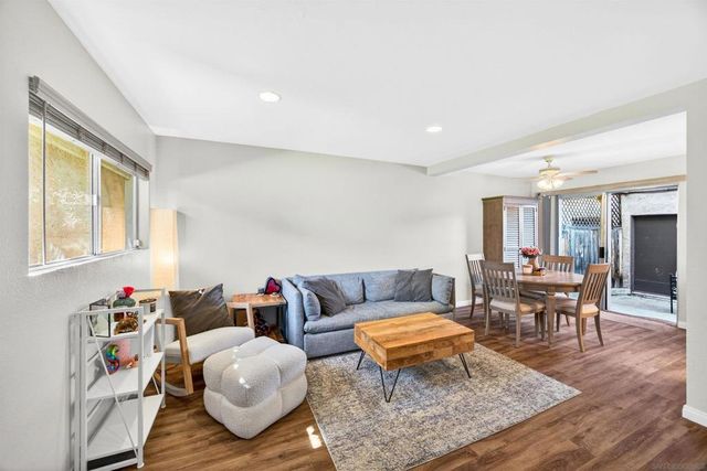 736 N Mollison Ave D, El Cajon, CA 92021